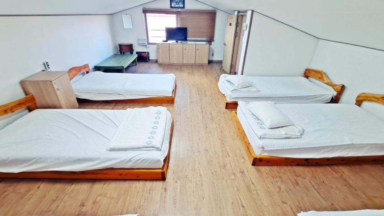 Jeju Gillime Pension Exteriér fotografie