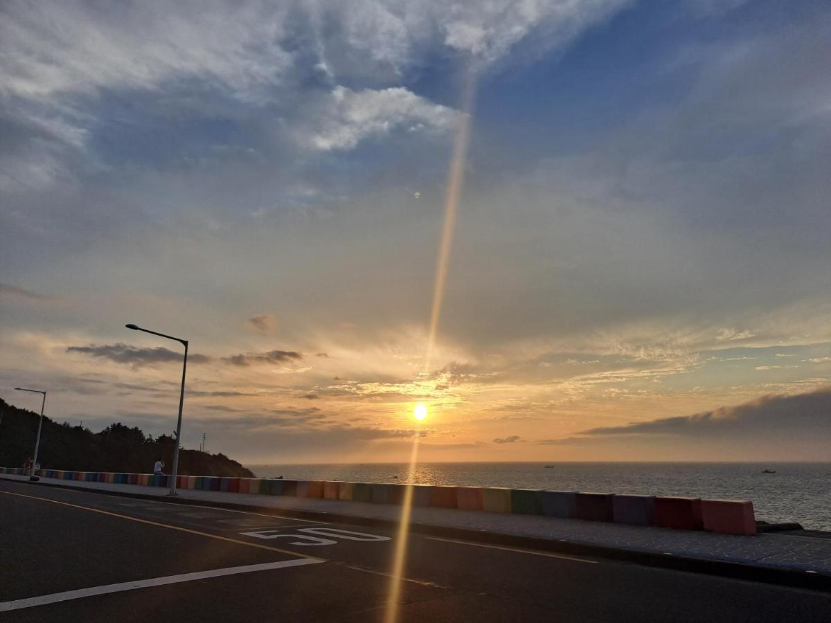Jeju Gillime Pension Exteriér fotografie
