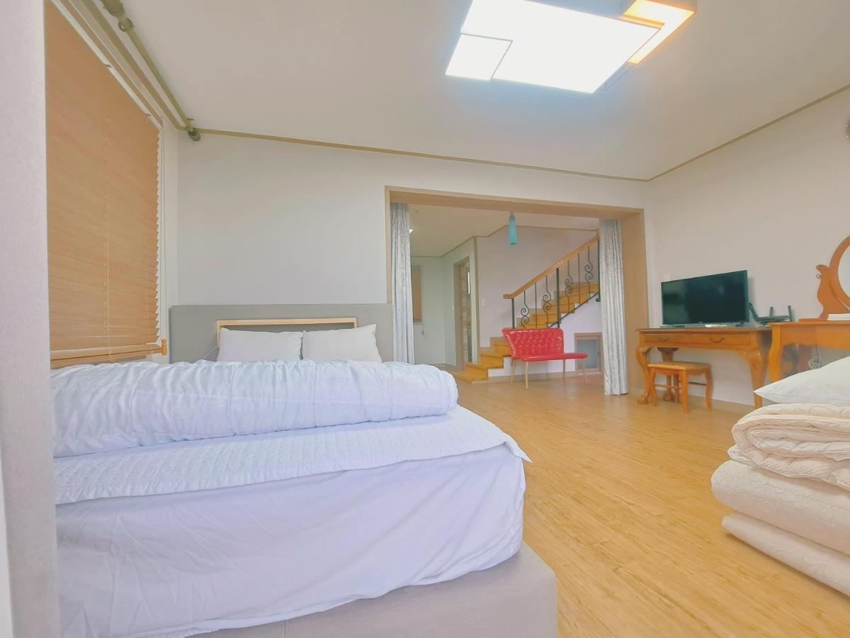 Jeju Gillime Pension Exteriér fotografie